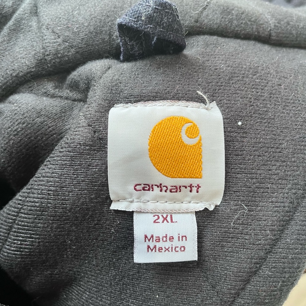 Carhartt heavy winter jacket barely worn 2XL